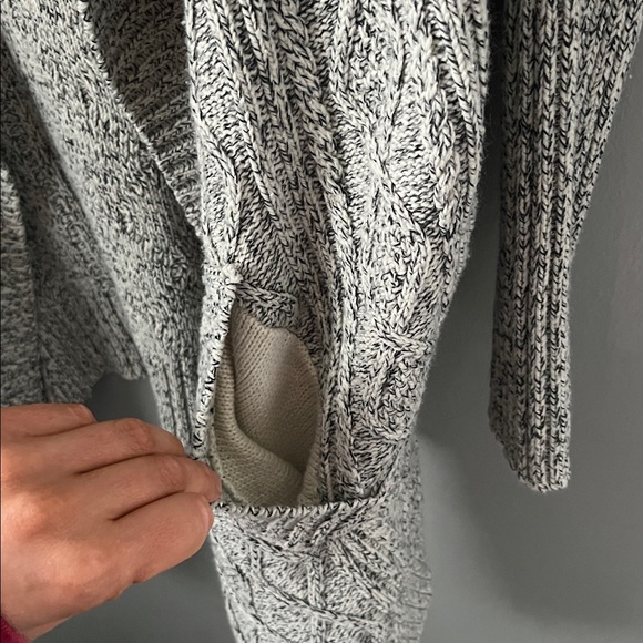 RDI Gray Women's Cardigan Sweater - Picture 4 of 7